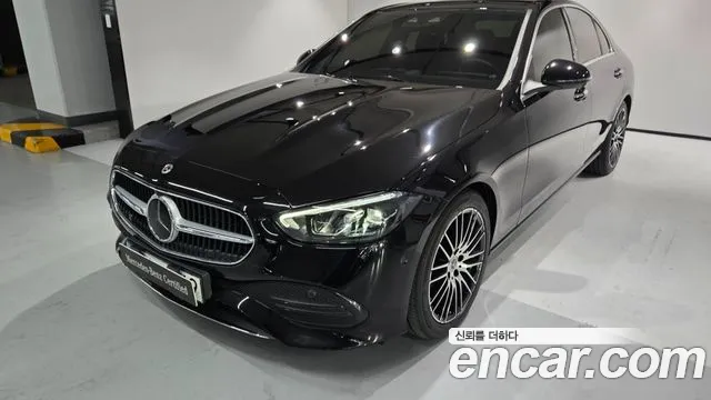 Фотография автомобиля — Mercedes-Benz C-Class W206