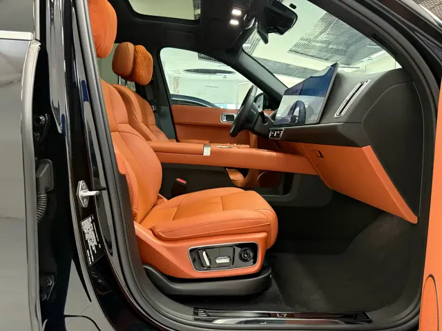 Li Auto L7 — Фото автомобиля 9