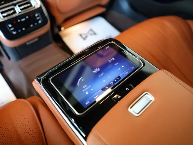 Mercedes-Benz S-Class — Фото автомобиля 13