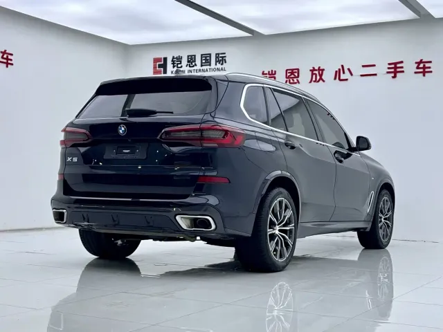 BMW X5 — Фото автомобиля 25