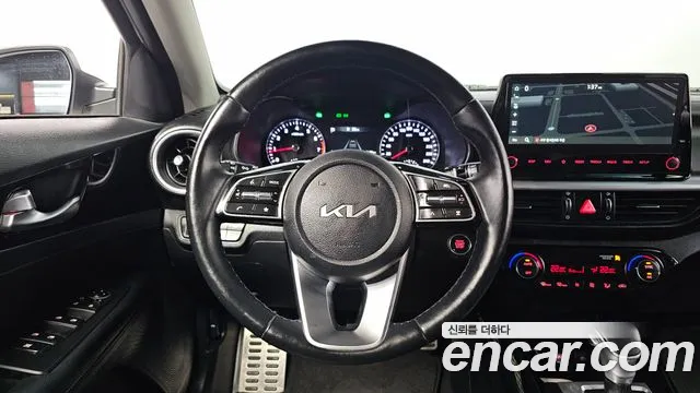 Kia K3 Generation 2 — Фото автомобиля 11