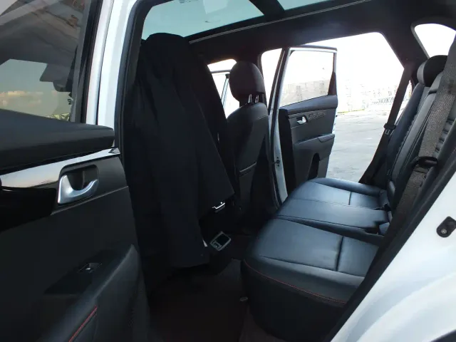Kia Sportage — Фото автомобиля 12