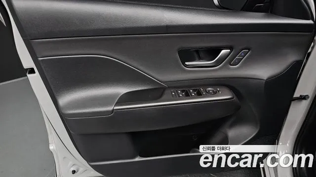 Hyundai Kona — Фото автомобиля 21