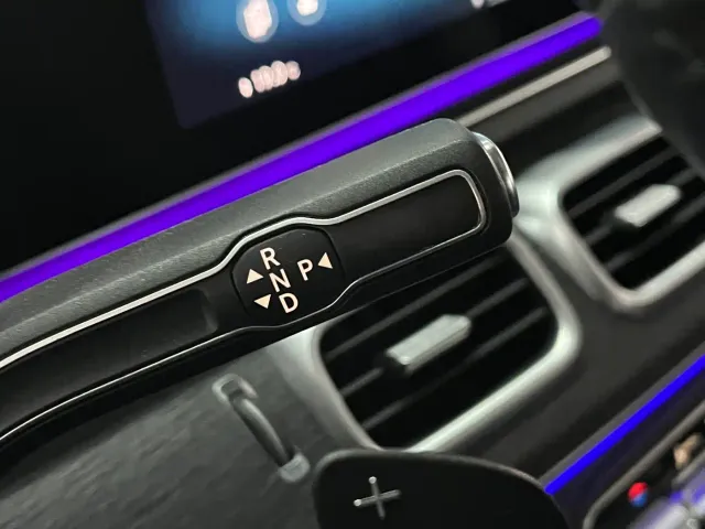 Mercedes-Benz GLE-Class — Фото автомобиля 20