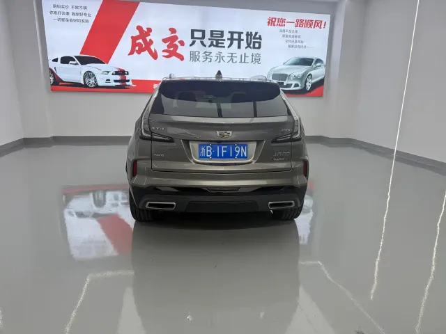 Cadillac XT4 — Фото автомобиля 5