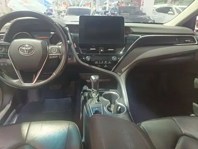 Toyota Camry — Фото автомобиля 13