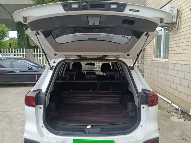 Chery Tiggo 8 — Фото автомобиля 18