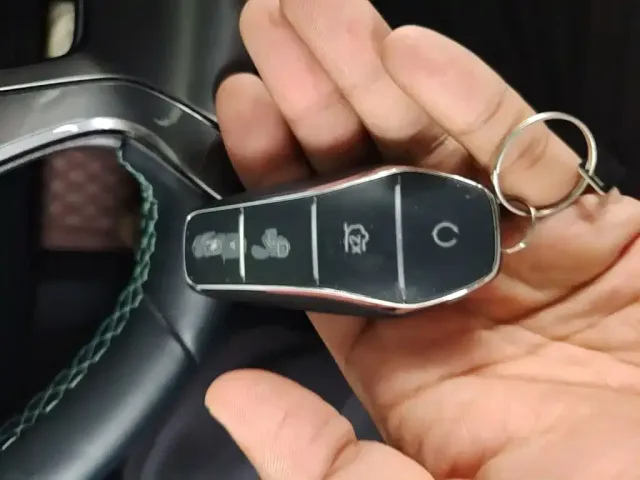 BYD Seal 06 — Фото автомобиля 8