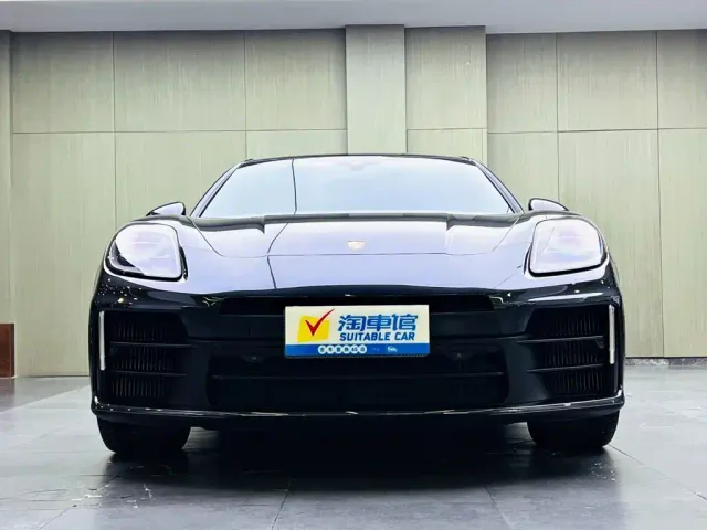 Porsche Panamera — Фото автомобиля 2