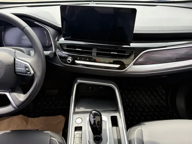 Haval H6 — Фото автомобиля 13