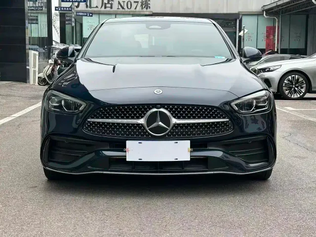 Mercedes-Benz C-Class — Фото автомобиля 2