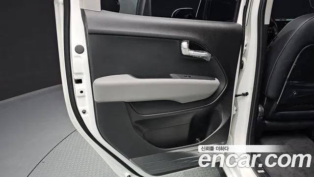 Kia RAY Новый Kia Ray Prestige — Фото автомобиля 24