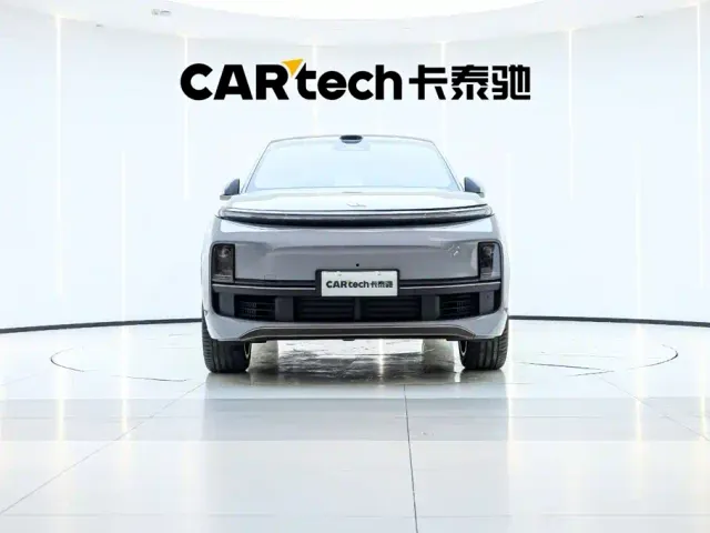 Li Auto L9 — Фото автомобиля 9