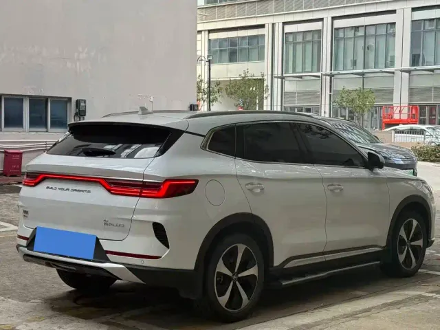 BYD Song PLUS — Фото автомобиля 4