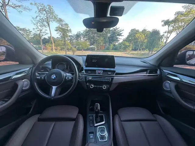 BMW X1 — Фото автомобиля 12