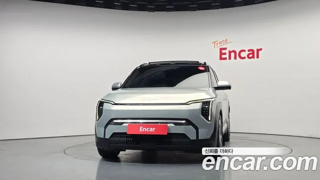 Kia EV3 — Фото автомобиля 3