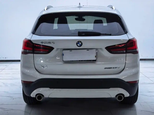 BMW X1 — Фото автомобиля 8