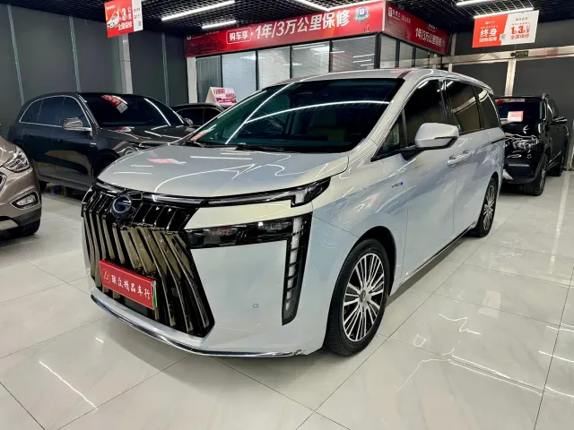 GAC Trumpchi E8 — Фото автомобиля 2