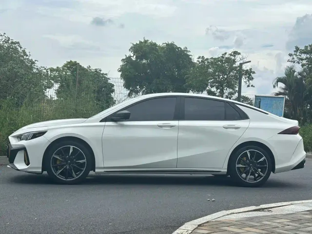 GAC Trumpchi Emkoo — Фото автомобиля 11
