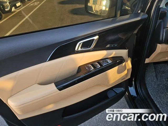 Kia Canival Carnival 4 поколение Дизель 9 мест Signature — Фото автомобиля 11