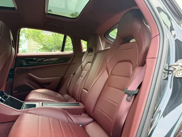 Porsche Panamera — Фото автомобиля 23