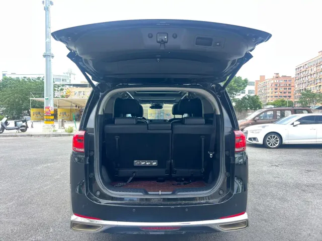 GAC Trumpchi M8 — Фото автомобиля 26