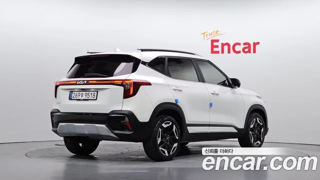 Kia Seltos Бензин 1.6 турбо 2WD — Фото автомобиля 2