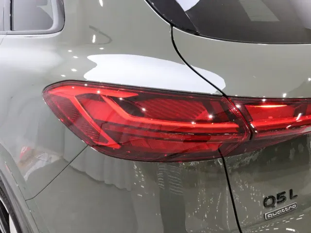 Audi Q5L — Фото автомобиля 19