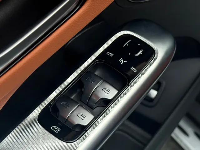 Mercedes-Benz GLC-Class — Фото автомобиля 14