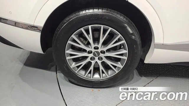 Genesis GV80 2.5T Бензин AWD — Фото автомобиля 5