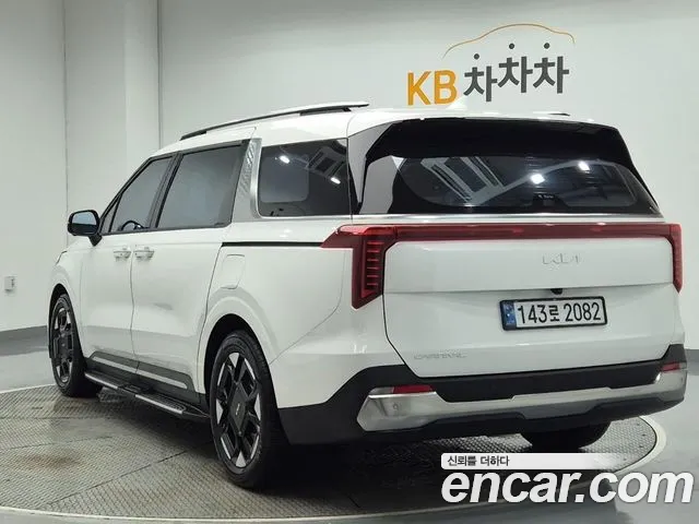 Kia Canival Новый Carnival 4 поколение Бензин 7 мест Noblesse — Фото автомобиля 2