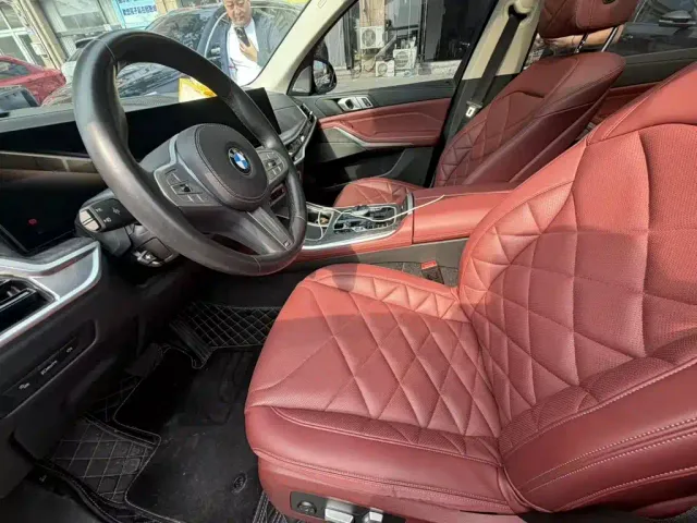 BMW X5 — Фото автомобиля 2