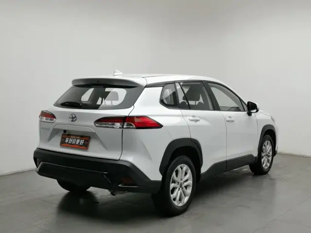 Toyota Frontlander — Фото автомобиля 2