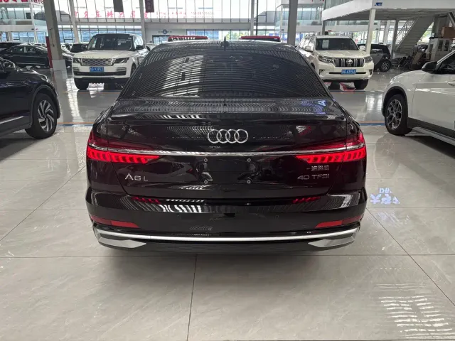 Audi A6L — Фото автомобиля 11