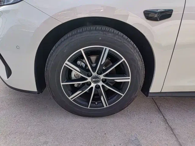 BYD Seal 06 — Фото автомобиля 22