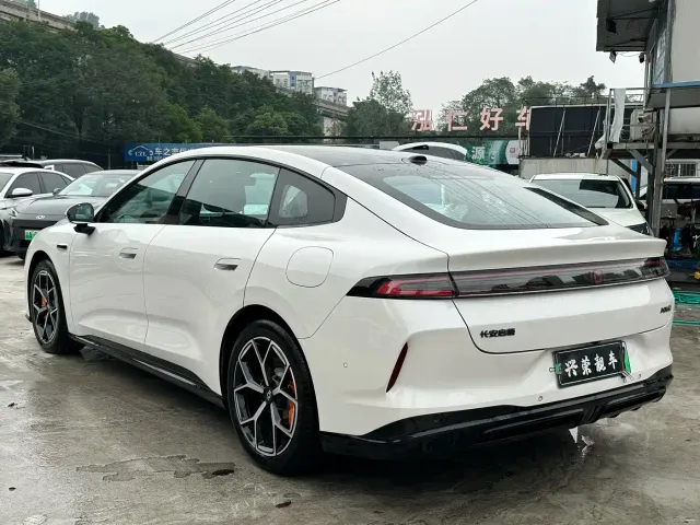 Changan Qiyuan A06 — Фото автомобиля 5