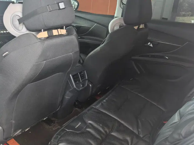 Peugeot 4008 — Фото автомобиля 5