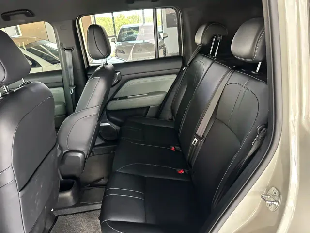 Baojun Yep Plus — Фото автомобиля 10