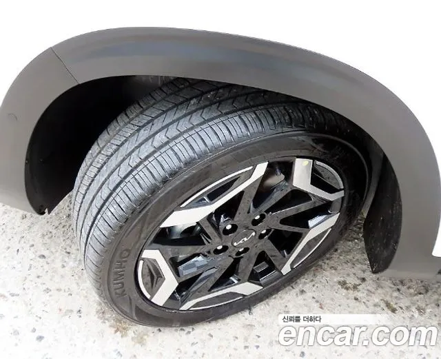Kia Seltos Бензин 1.6 турбо 2WD — Фото автомобиля 5