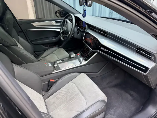 Audi A6L — Фото автомобиля 21