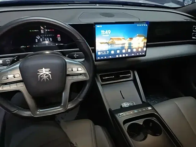 BYD Qin L — Фото автомобиля 9