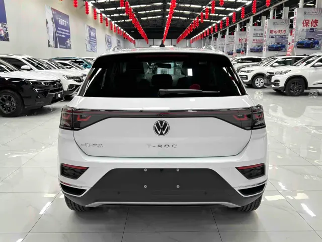 Volkswagen T-Roc — Фото автомобиля 5