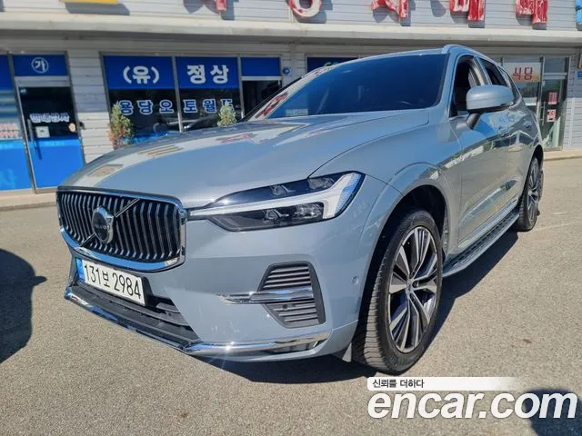 Фотография автомобиля — Volvo XC60 2nd Gen