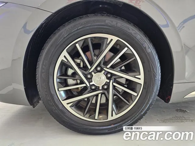 Hyundai Grandeur New — Фото автомобиля 5