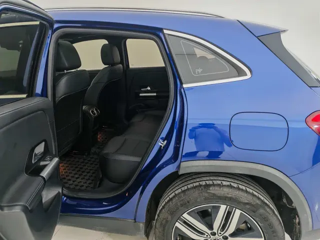 Mercedes-Benz EQA — Фото автомобиля 8