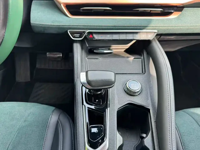 Geely Xingyue L — Фото автомобиля 10
