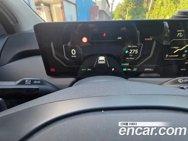 Kia EV3 — Фото автомобиля 12