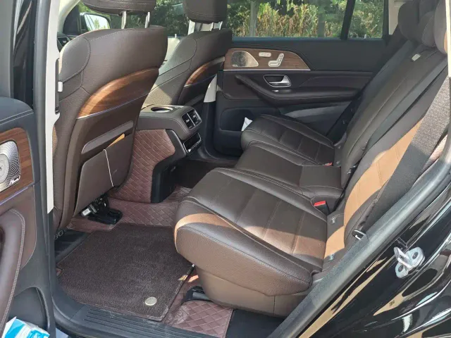 Mercedes-Benz GLS-Class — Фото автомобиля 9