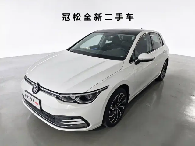 Фотография автомобиля — Volkswagen Golf