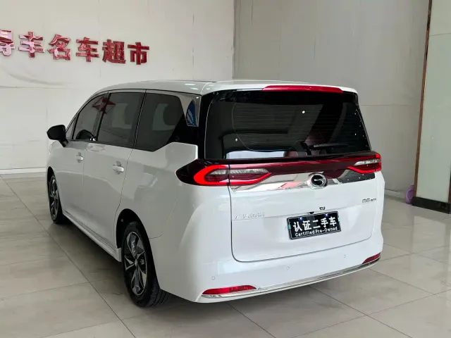 GAC Trumpchi M6 — Фото автомобиля 23